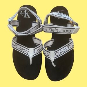 Calvin Klein mikki logo print white sandals